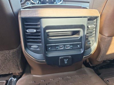 2024 RAM 3500 Longhorn 4x4 Crew Cab 8' Box