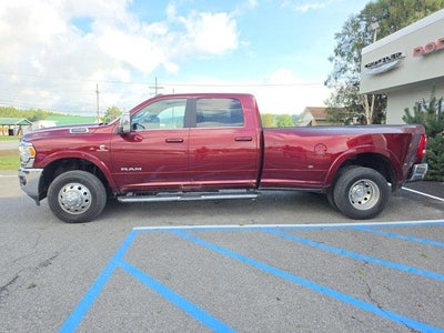 2024 RAM 3500 Longhorn 4x4 Crew Cab 8' Box