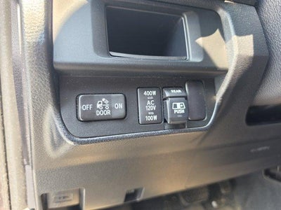 2017 Toyota Tacoma Limited Double Cab 5' Bed V6 4x4 AT (Natl)
