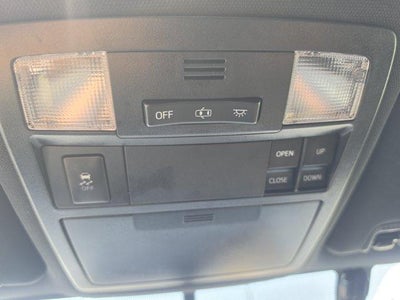 2017 Toyota Tacoma Limited Double Cab 5' Bed V6 4x4 AT (Natl)