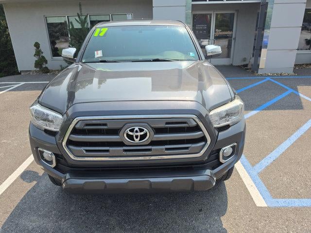 2017 Toyota Tacoma Limited Double Cab 5' Bed V6 4x4 AT (Natl)