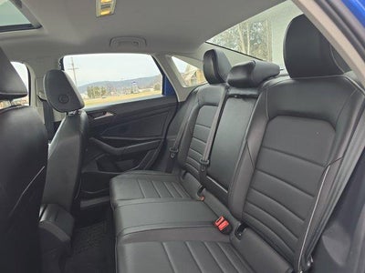 2022 Volkswagen Jetta SE Auto