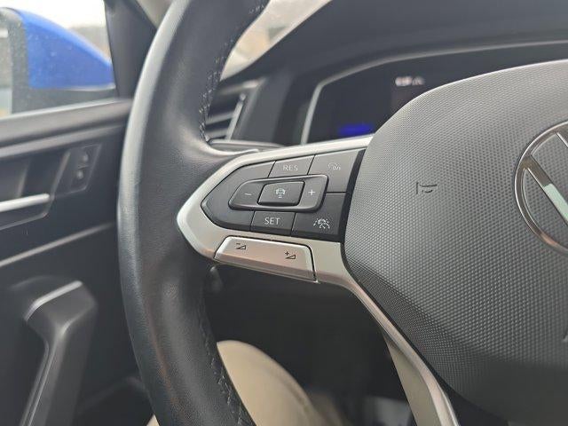 2022 Volkswagen Jetta SE Auto