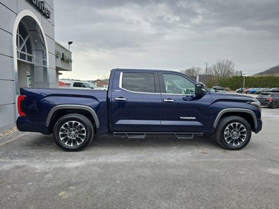 2022 Toyota Tundra 4WD 4WD Limited CrewMax 5.5' Bed (Natl)