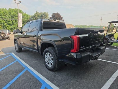 2023 Toyota Tundra 4WD 4WD SR5 CrewMax 5.5' Bed (SE)