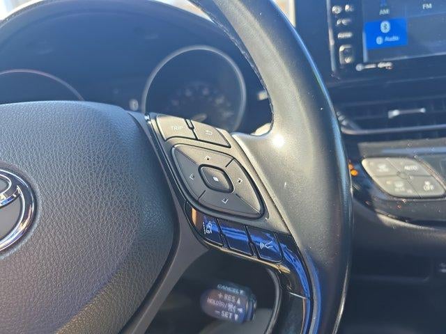 2018 Toyota C-HR XLE Premium FWD (Natl)