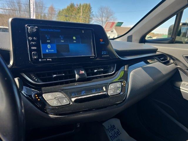 2018 Toyota C-HR XLE Premium FWD (Natl)