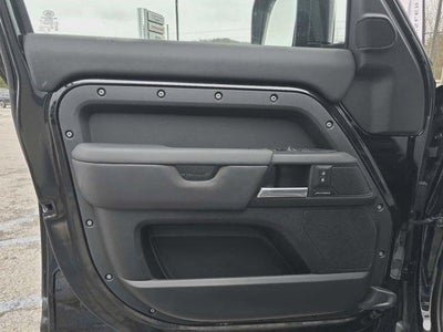 2025 Land Rover Defender 110 P300 S