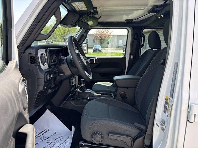 2025 Jeep Wrangler 4xe Sahara 4x4