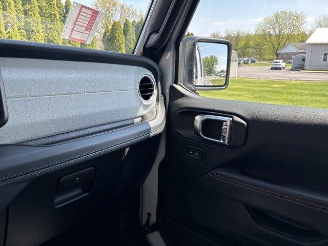 2025 Jeep Wrangler 4xe Sahara 4x4