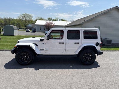 2025 Jeep Wrangler 4xe Sahara 4x4