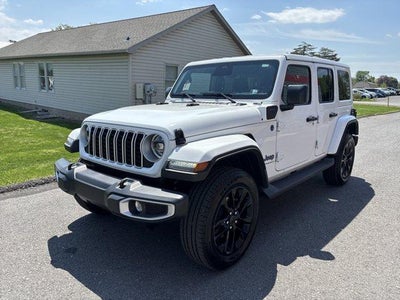 2025 Jeep Wrangler 4xe Sahara 4x4