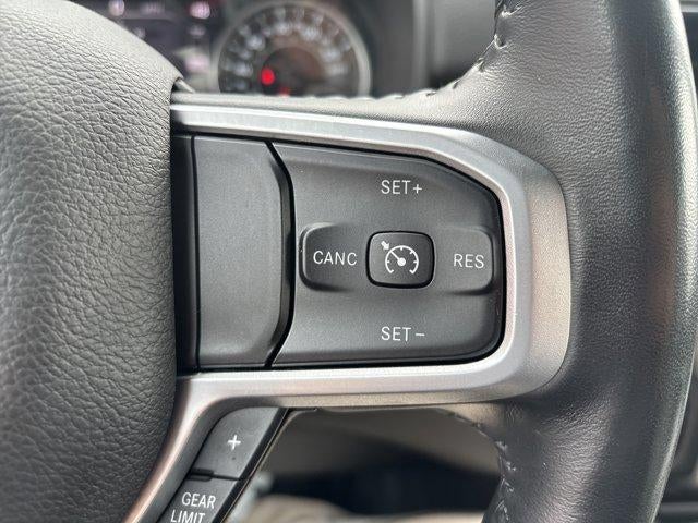 2022 RAM 1500 Big Horn 4x4 Crew Cab 5'7" Box