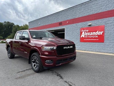 2025 RAM 1500 Laramie 4x4 Crew Cab 5'7" Box