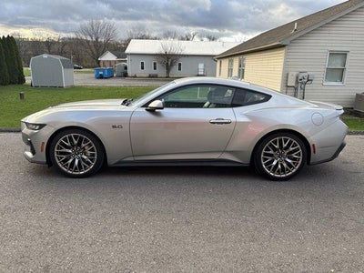 2024 Ford Mustang GT Premium Fastback
