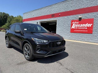 2025 Ford Escape ST-Line AWD