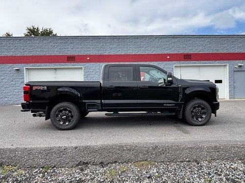 2024 Ford Super Duty F-250 SRW LARIAT 4WD Crew Cab 6.75' Box