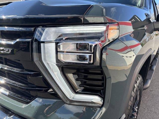 2025 Chevrolet Silverado 2500 HD Crew Cab Standard Box 4-Wheel Drive LT