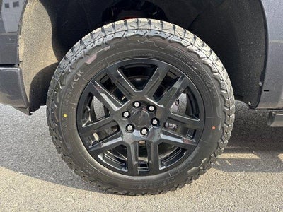 2022 Chevrolet Silverado 1500 Crew Cab Short Box 4-Wheel Drive Custom