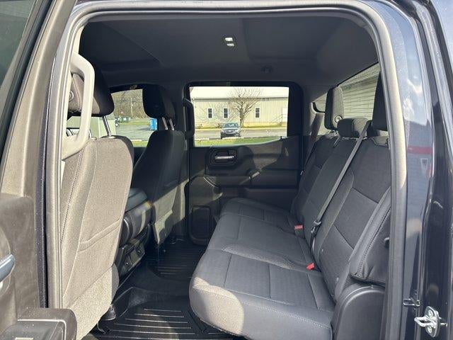 2022 Chevrolet Silverado 1500 Crew Cab Short Box 4-Wheel Drive Custom