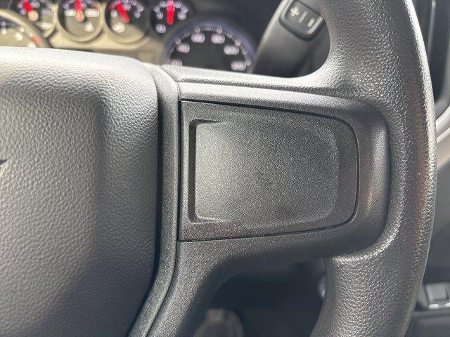 2022 Chevrolet Silverado 1500 Crew Cab Short Box 4-Wheel Drive Custom