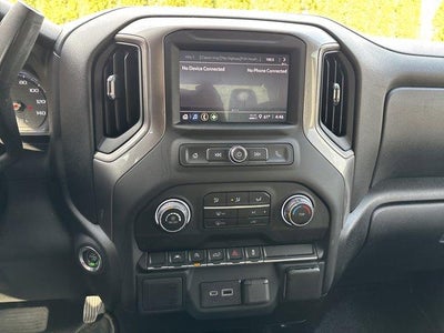 2022 Chevrolet Silverado 1500 Crew Cab Short Box 4-Wheel Drive Custom