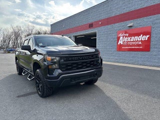2022 Chevrolet Silverado 1500 Crew Cab Short Box 4-Wheel Drive Custom