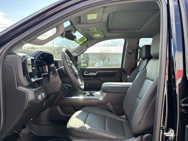 2026 GMC Sierra 2500 HD Crew Cab Standard Box 4-Wheel Drive SLT