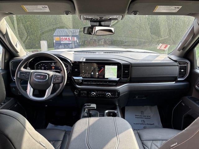 2025 GMC Sierra 1500 Crew Cab Short Box 4-Wheel Drive Elevation 3SB