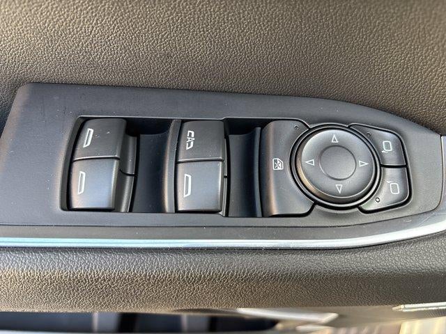 2025 GMC Sierra 1500 Crew Cab Short Box 4-Wheel Drive Elevation 3SB