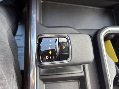 2025 GMC Sierra 1500 Crew Cab Short Box 4-Wheel Drive Elevation 3SB