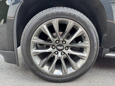 2019 Cadillac Escalade ESV 4WD Luxury