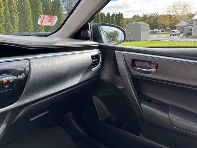 2016 Toyota Corolla 4dr Sdn CVT Auto S (SE)