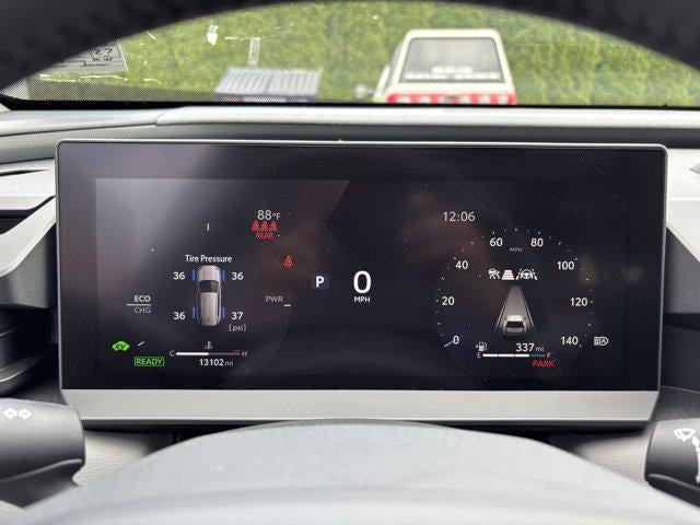 2026 Toyota RAV4 XLE Premium AWD (Natl)