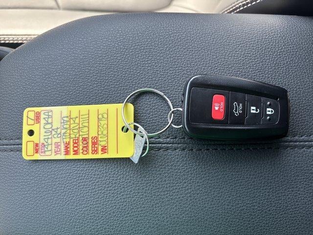 2024 Toyota RAV4 Hybrid XLE Premium AWD (Natl)