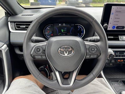 2024 Toyota RAV4 Hybrid XSE AWD (Natl)