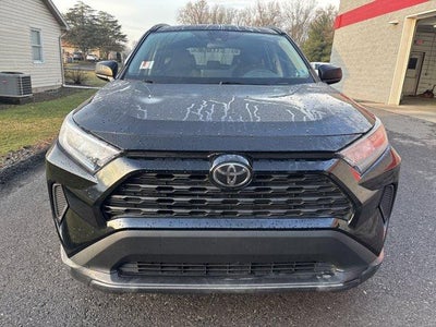 2019 Toyota RAV4 LE AWD (Natl)