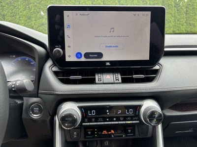 2025 Toyota RAV4 Limited AWD (GS)