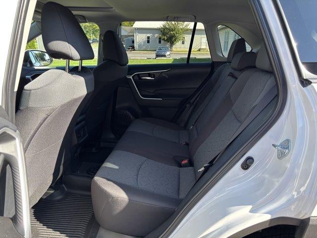 2025 Toyota RAV4 XLE AWD (Natl)