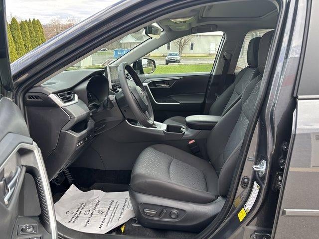 2025 Toyota RAV4 XLE AWD (Natl)