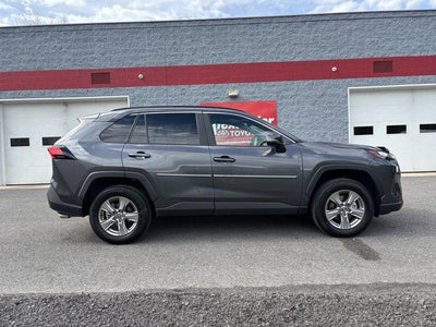 2025 Toyota RAV4 XLE AWD (Natl)