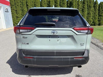 2021 Toyota RAV4 XLE AWD (Natl)