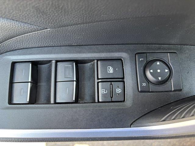 2025 Toyota RAV4 XLE AWD (Natl)