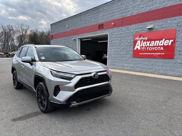 2023 Toyota RAV4 Hybrid SE AWD (Natl)