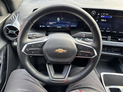 2025 Chevrolet Equinox AWD LT