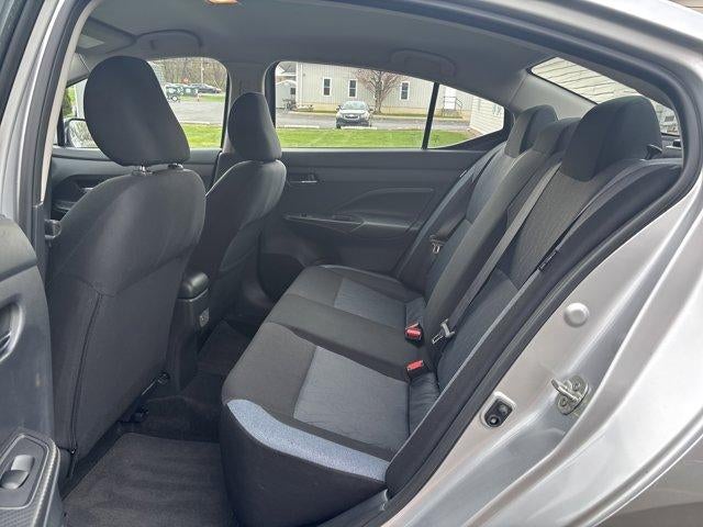 2025 Nissan Versa SV CVT