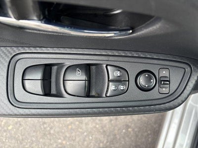 2025 Nissan Versa SV CVT