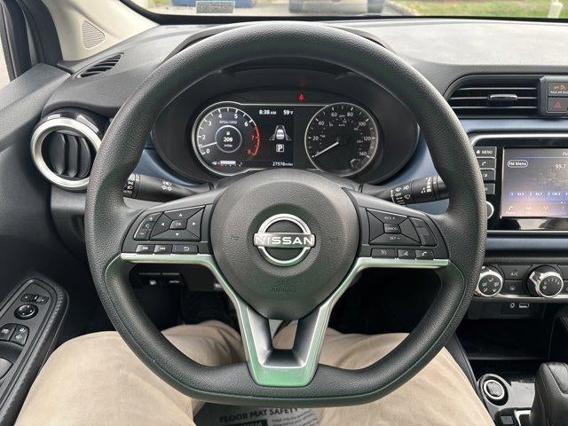 2025 Nissan Versa SV CVT