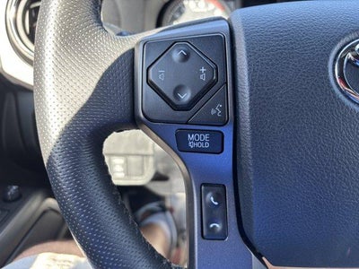 2020 Toyota Tacoma 4WD 4WD TRD Off Road Double Cab 5' Bed V6 AT (Natl)