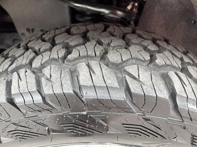 2021 Toyota Tacoma 4WD 4WD TRD Sport Double Cab 5' Bed V6 AT (Natl)